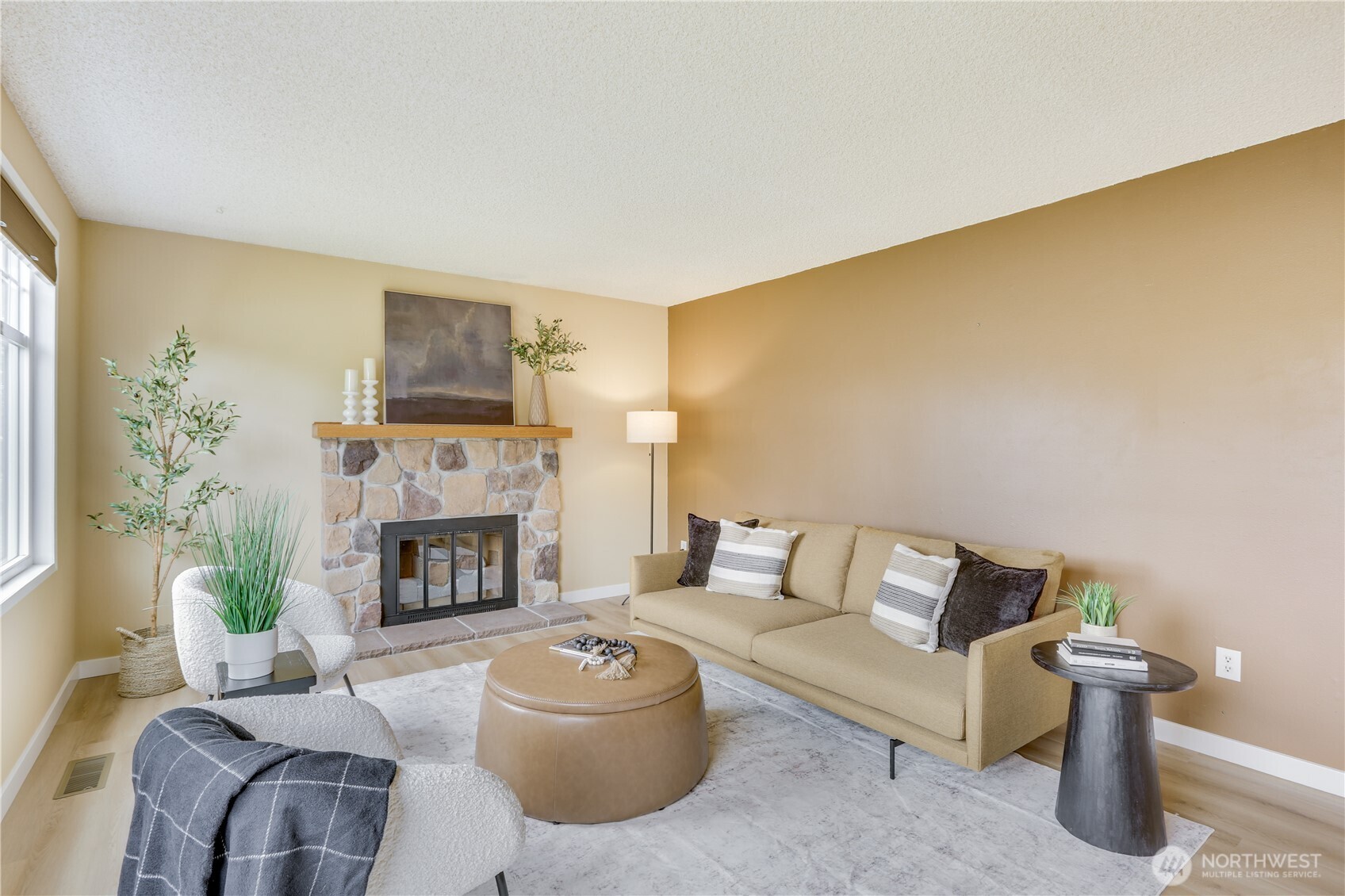 14611 Southeast 167th Place Renton, WA 98058 - Photo 9 of 34