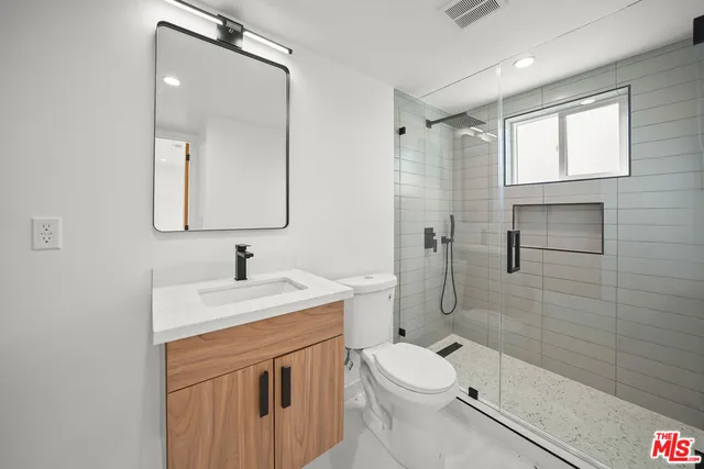 $4,578 | 819 North McCadden Place, Unit 2, Los Angeles, CA 90038