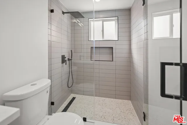 $4,578 | 819 North McCadden Place, Unit 2, Los Angeles, CA 90038