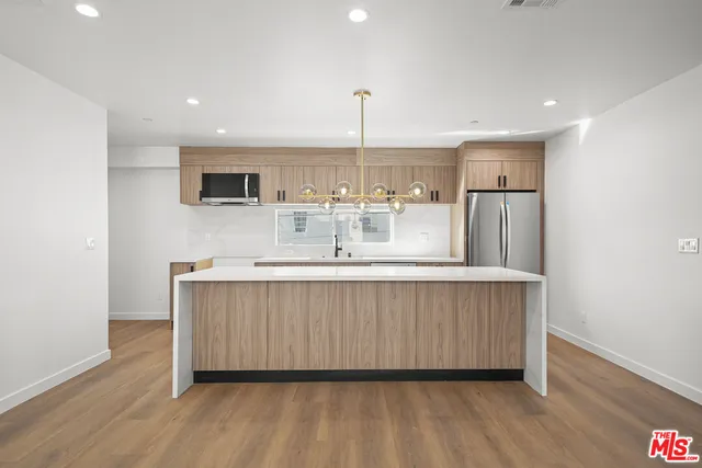 $4,578 | 819 North McCadden Place, Unit 2, Los Angeles, CA 90038