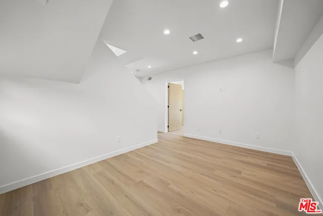 $4,578 | 819 North McCadden Place, Unit 2, Los Angeles, CA 90038