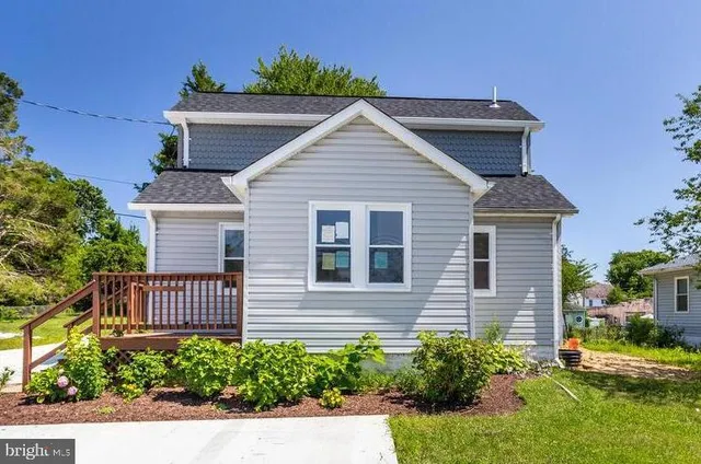 $2,750 | 1227 Tyler Avenue, Annapolis, MD 21403