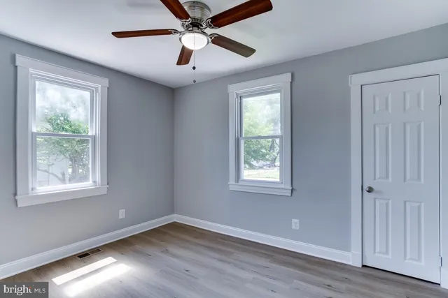 $2,750 | 1227 Tyler Avenue, Annapolis, MD 21403