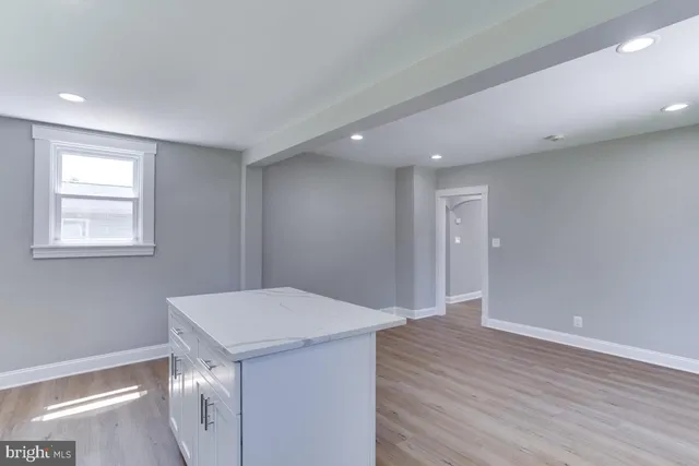 $2,750 | 1227 Tyler Avenue, Annapolis, MD 21403