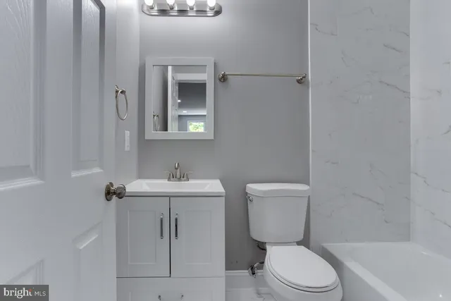 $2,750 | 1227 Tyler Avenue, Annapolis, MD 21403