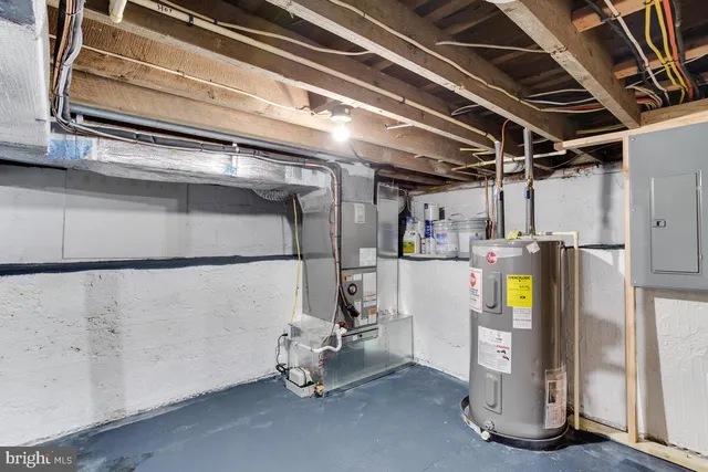 $2,750 | 1227 Tyler Avenue, Annapolis, MD 21403