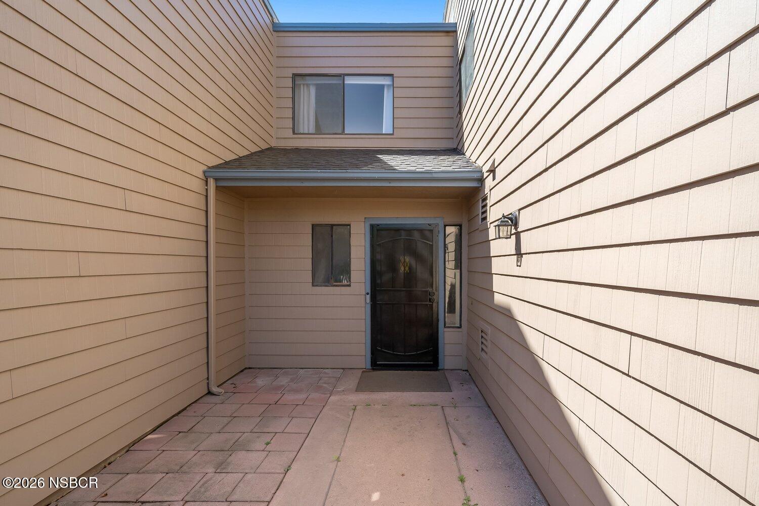 1496 Oakridge Park Road Santa Maria, CA 93455 - Photo 3 of 62 003_aspectvisuals_1496oakridgepark_03_20