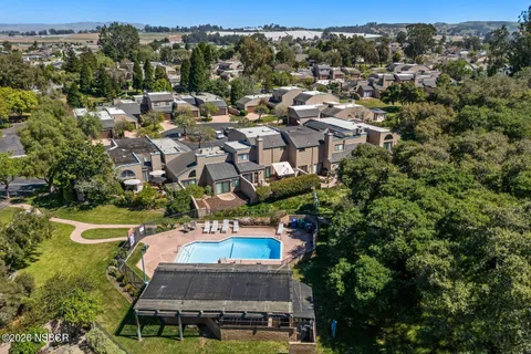 $559,000 | 1496 Oakridge Park Road, Santa Maria, CA 93455