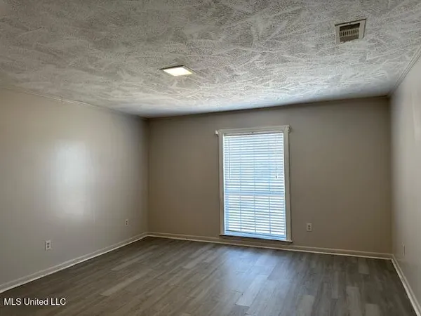 $199,600 | 133 Berryman Road, Vicksburg, MS 39180