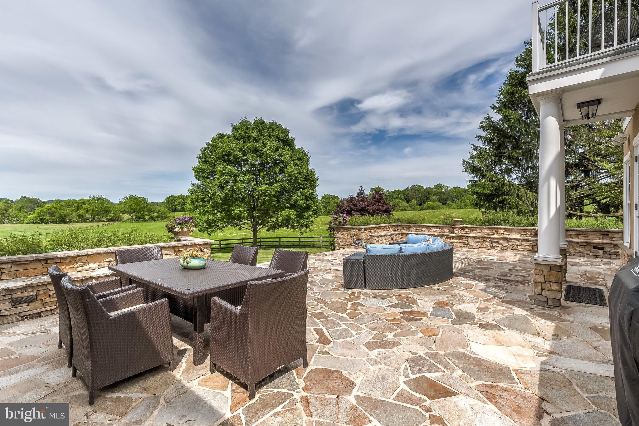 13939 Mantua Mill Road Glyndon, MD 21136 - Photo 4 of 52 entertain