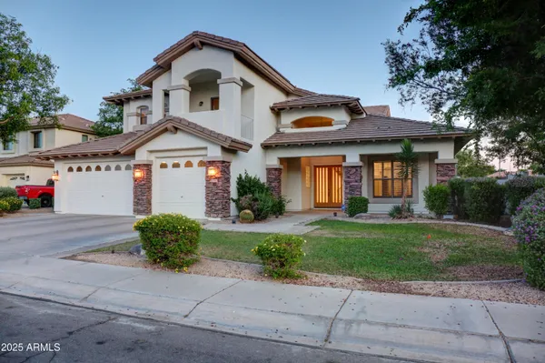 $869,000 | 1707 East Carob Drive, Chandler, AZ 85286