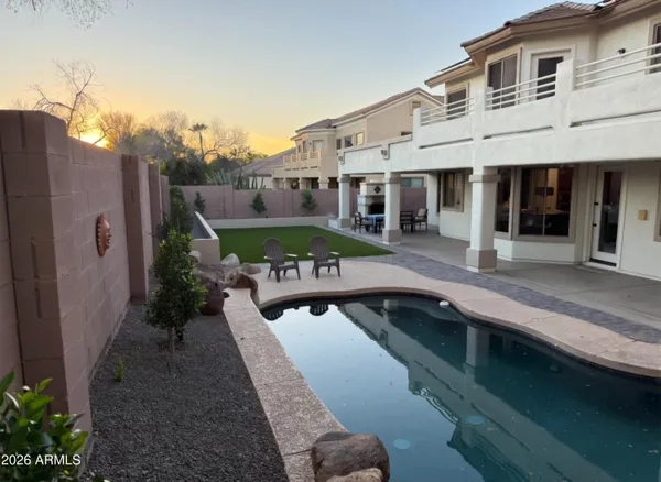 $868,995 | 1707 East Carob Drive, Chandler, AZ 85286