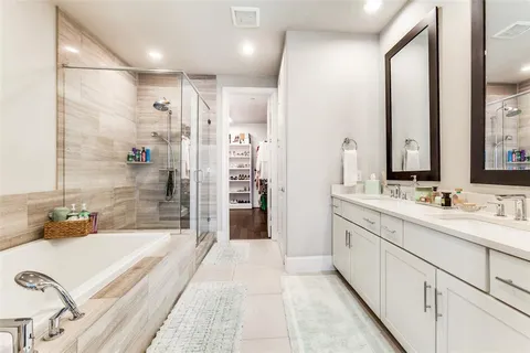 $549,000 | 7333 Valley View Lane, Unit 502, Dallas, TX 75240