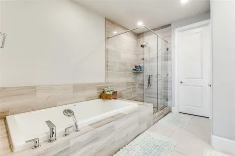 $549,000 | 7333 Valley View Lane, Unit 502, Dallas, TX 75240