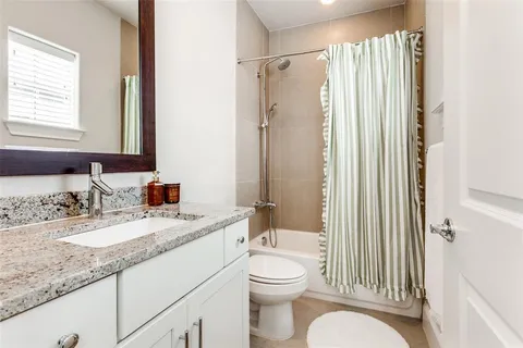 $549,000 | 7333 Valley View Lane, Unit 502, Dallas, TX 75240