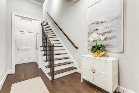 $549,000 | 7333 Valley View Lane, Unit 502, Dallas, TX 75240