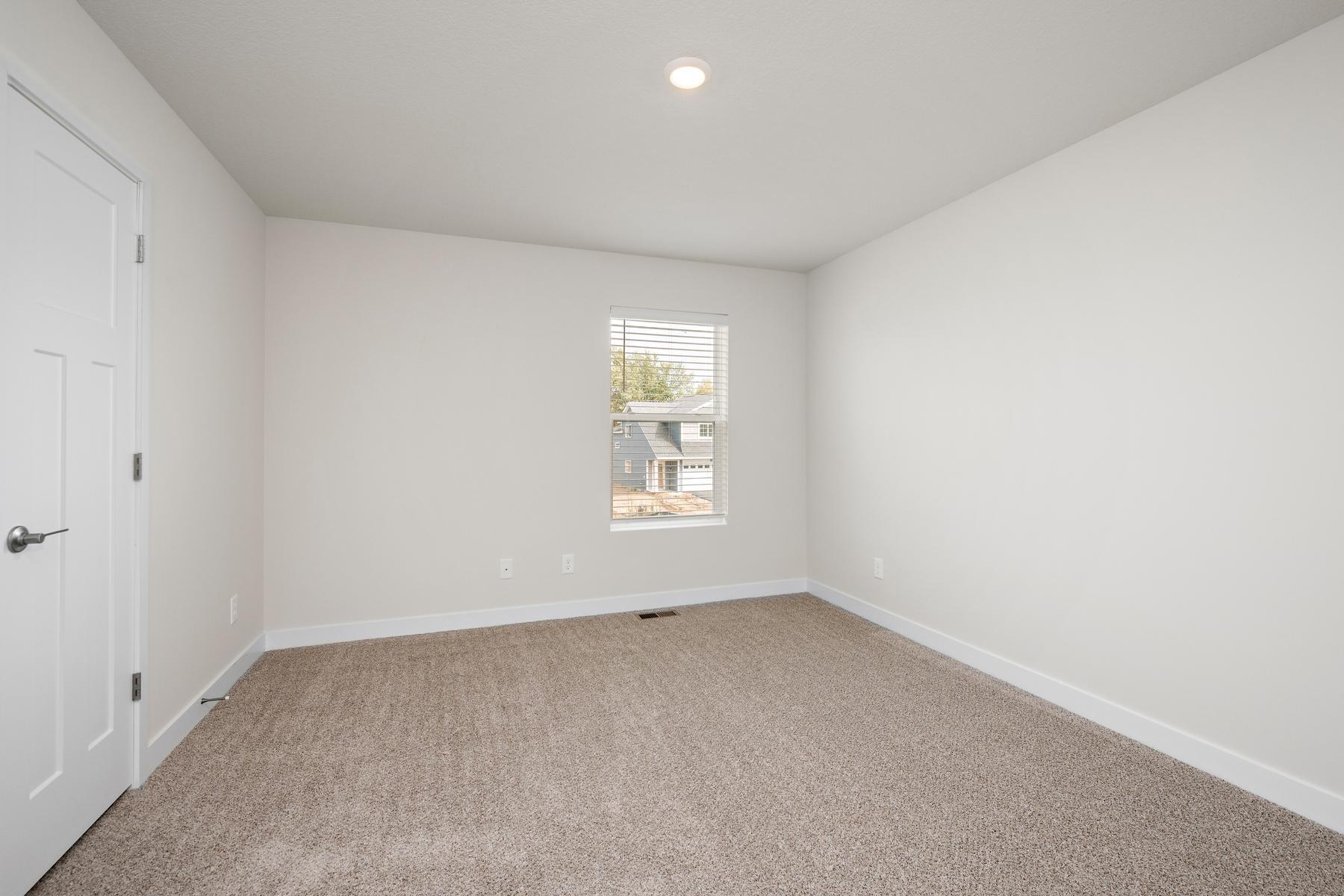 607 Redwood Loop North Cambridge, MN 55008 - Photo 13 of 19