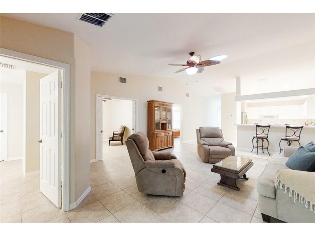 135 Maggie Way Sebastian, FL 32958 - Photo 17 of 36