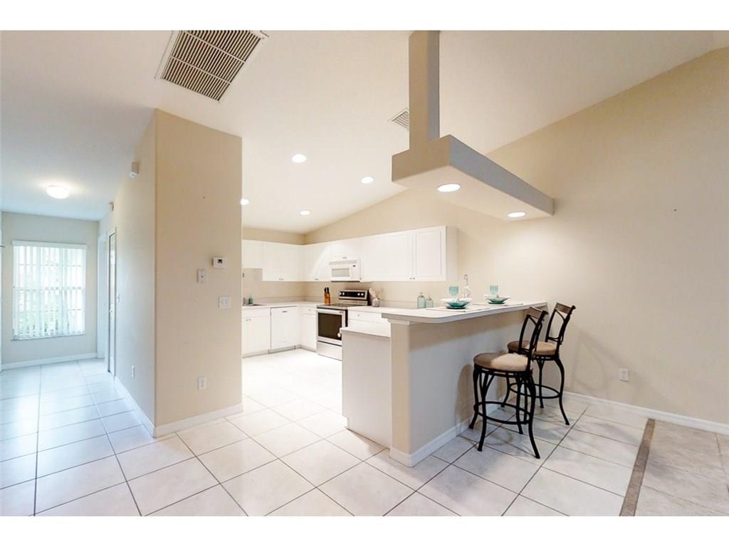 135 Maggie Way Sebastian, FL 32958 - Photo 6 of 36