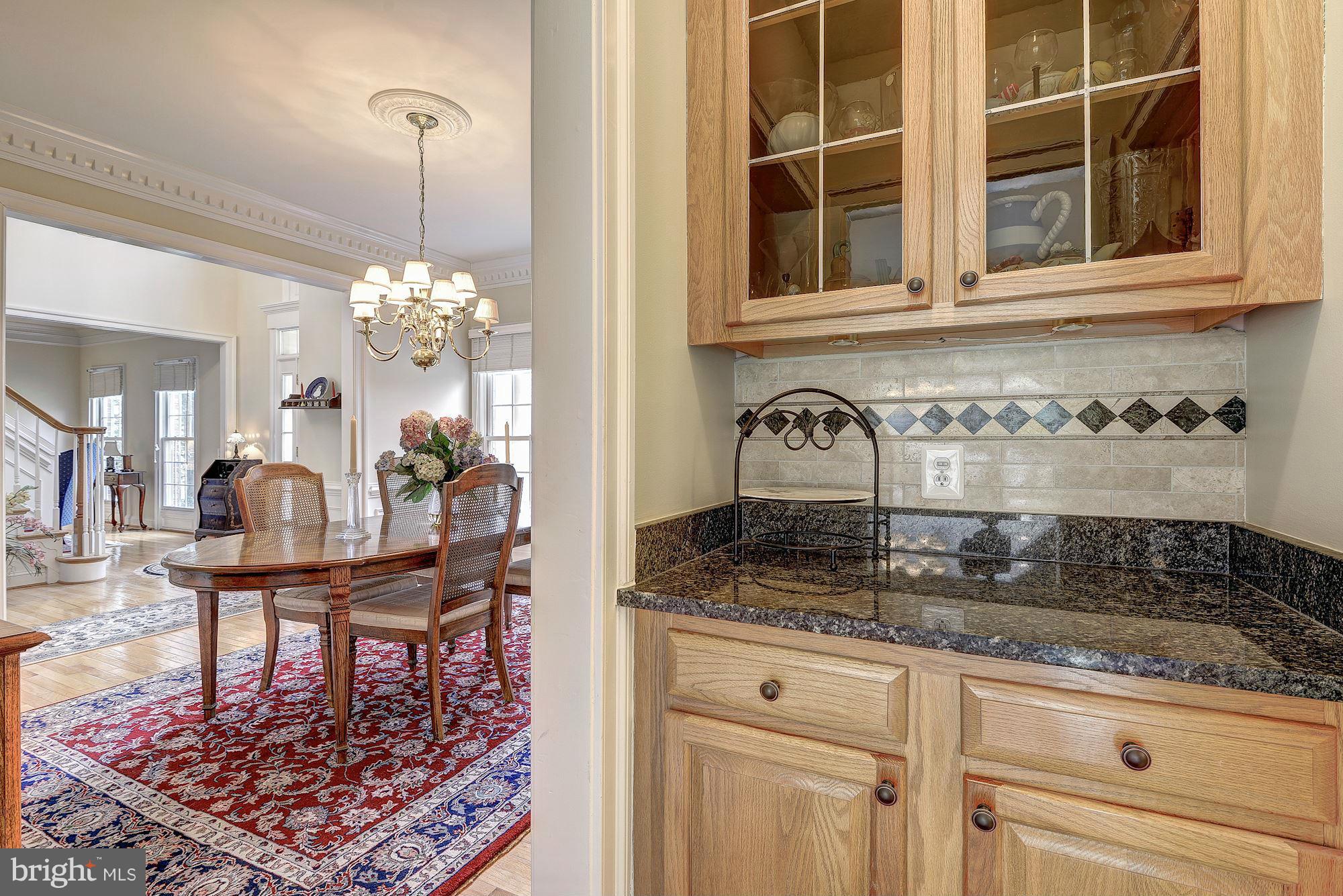 3100 Saddle Crest Lane Oakton, VA 22124 - Photo 4 of 30 Butler's Pantry