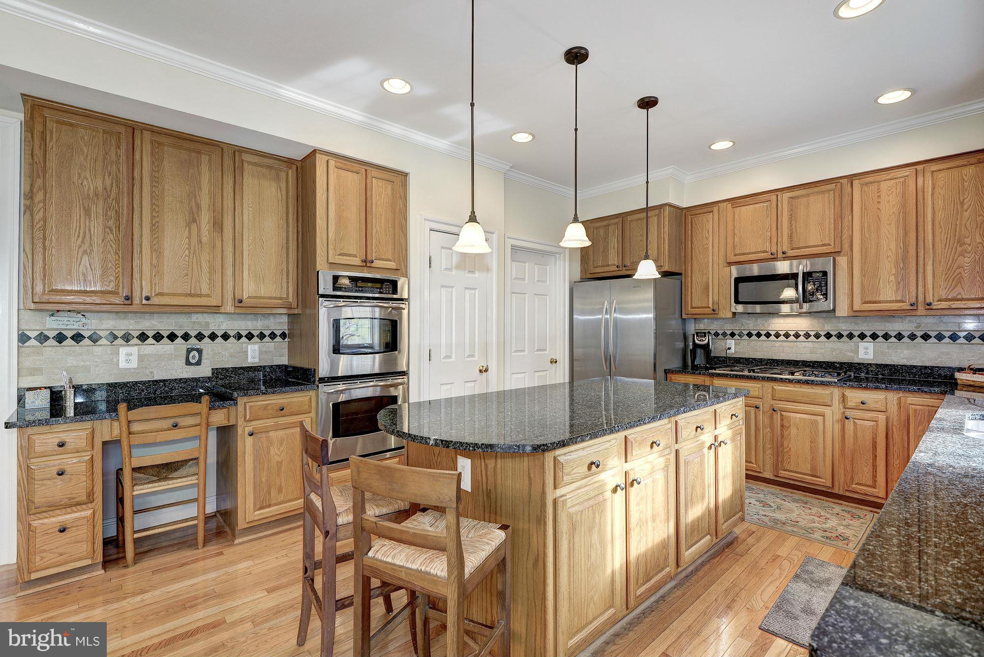 3100 Saddle Crest Lane Oakton, VA 22124 - Photo 10 of 30 Kitchen