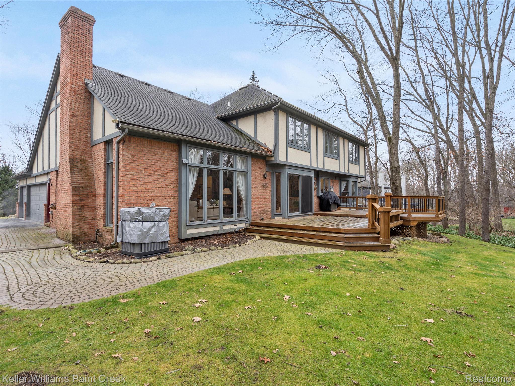 5600 Oak Bluff Road Rochester, MI 48306 - Photo 6 of 50 Gallery Image 6
