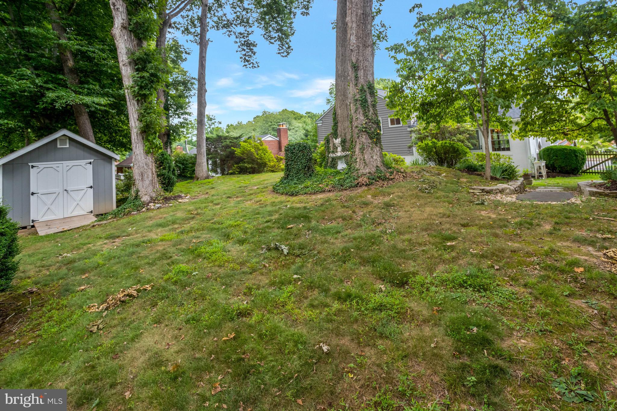 7623 Mendota Place Springfield, VA 22150 - Photo 43 of 67 FENCED BACK YARD