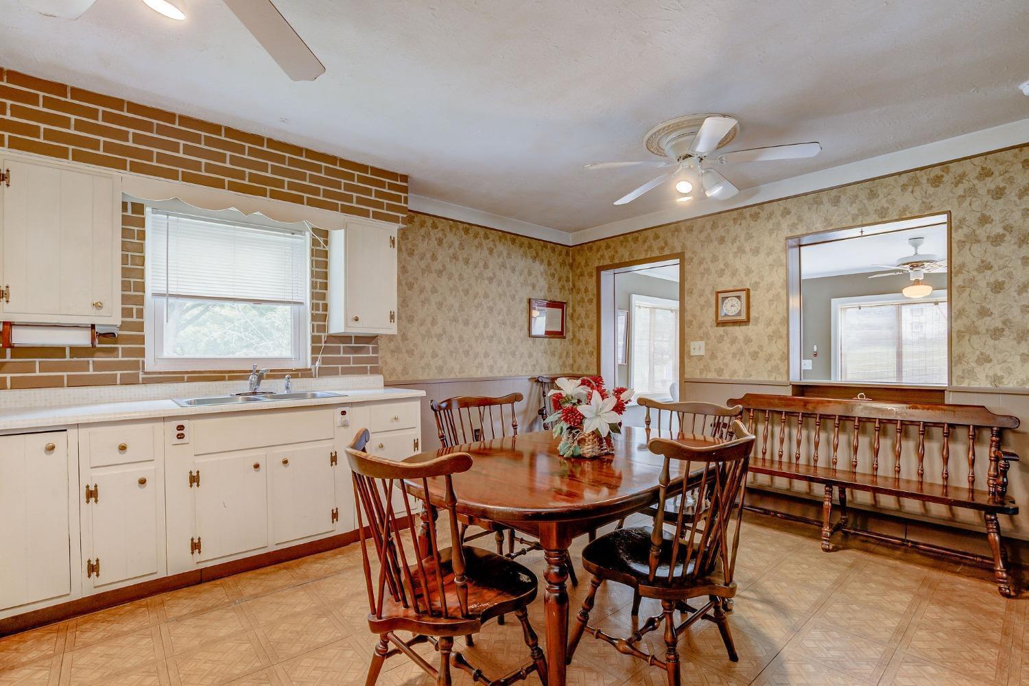 310 Anderson Ferry Road Cincinnati, OH 45238 - Photo 15 of 43