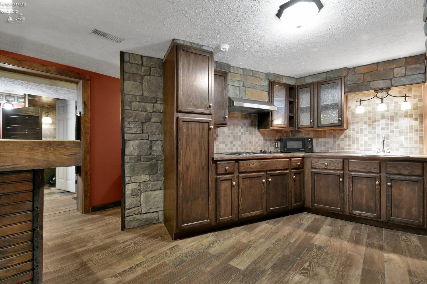 5598 Baker Road Tiro, OH 44887 - Photo 24 of 35 Gallery Image 24