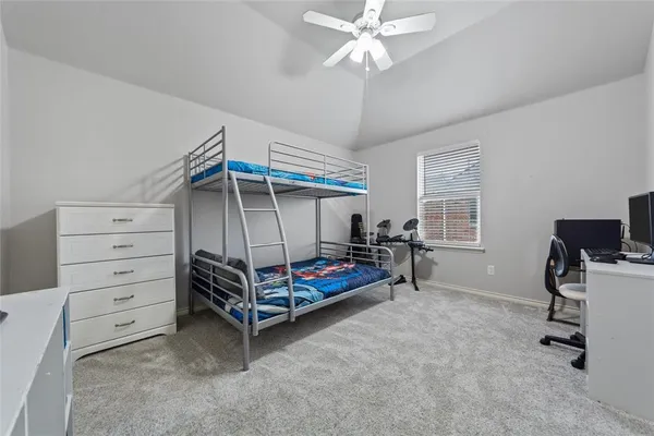 $3,200 | 10520 Canyon Lake View, McKinney, TX 75072
