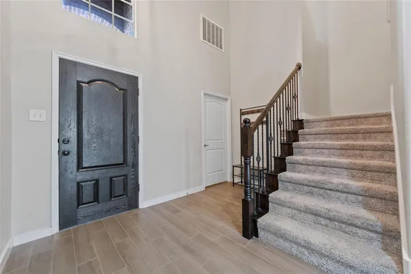 $3,200 | 10520 Canyon Lake View, McKinney, TX 75072