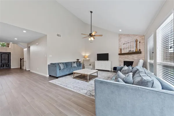 $3,200 | 10520 Canyon Lake View, McKinney, TX 75072