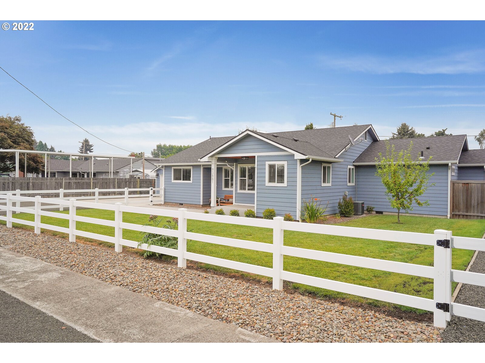 93881 Prairie Road Junction City, OR 97448 - Photo 2 of 32 Gallery Image 2
