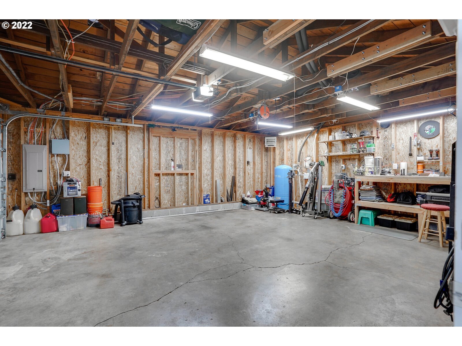 93881 Prairie Road Junction City, OR 97448 - Photo 31 of 32 Gallery Image 31