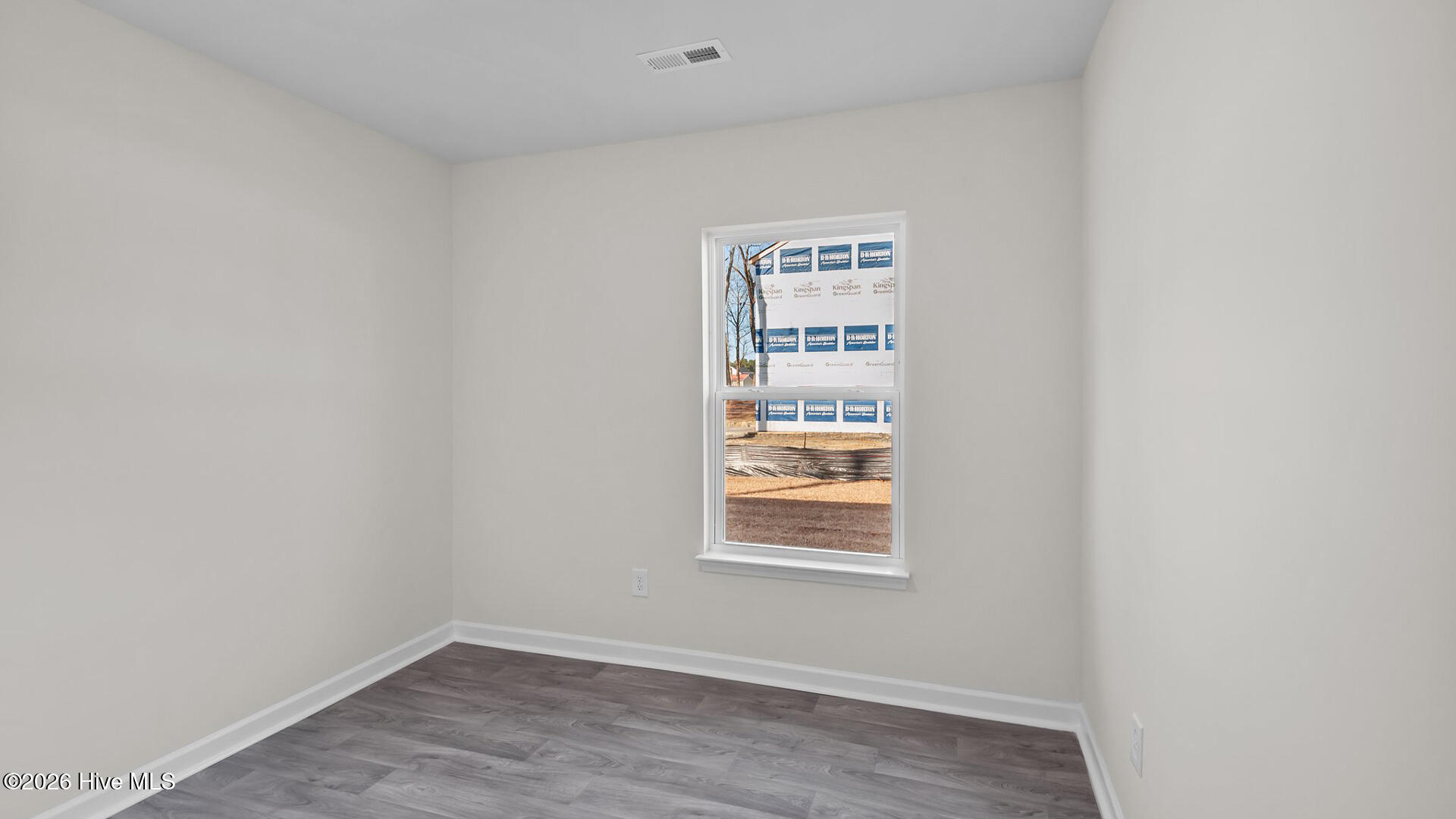 338 Rudy's Court Ayden, NC 28513 - Photo 3 of 30 13-web-or-mls-_DSC2944
