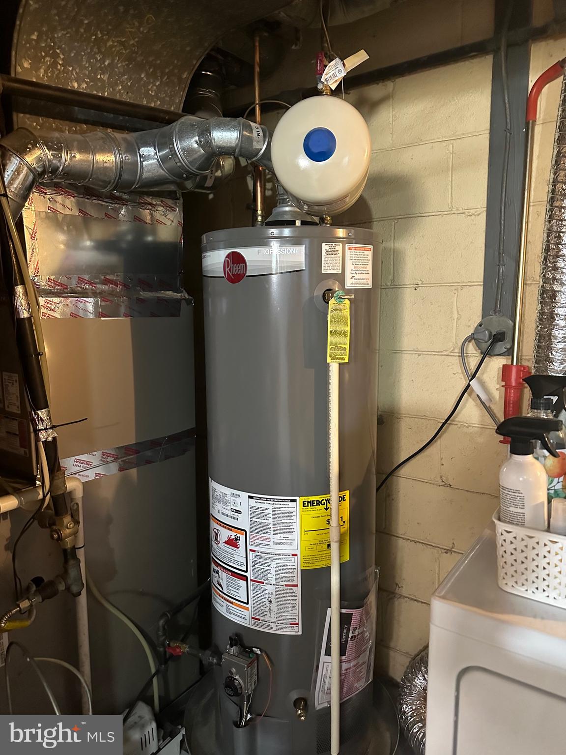 1712 Stokesley Road, Unit 1712 Dundalk, MD 21222 - Photo 23 of 29 water heater