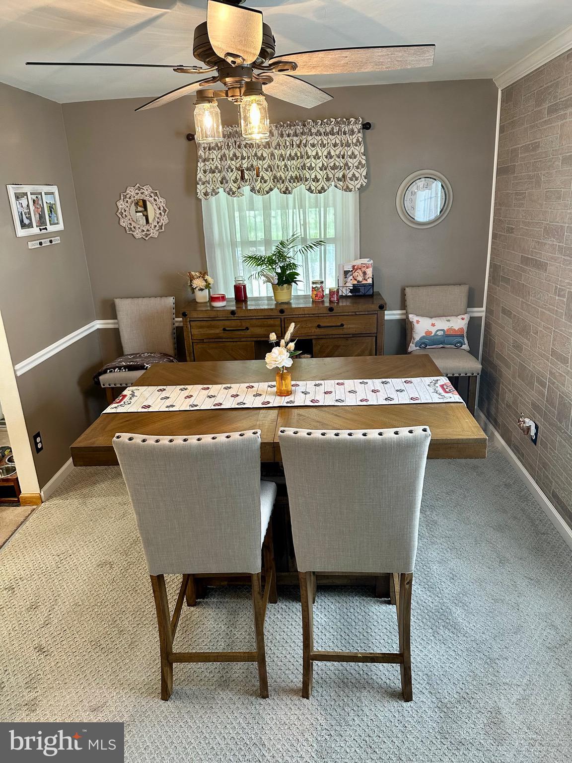 1712 Stokesley Road, Unit 1712 Dundalk, MD 21222 - Photo 6 of 29 Dining room