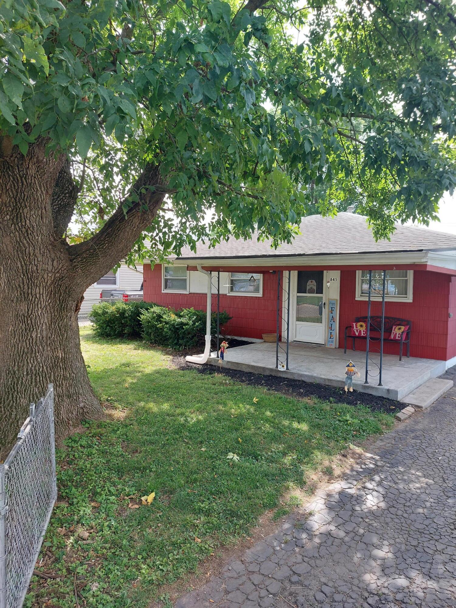 845 Hilock Road Columbus, OH 43207 - Photo 2 of 16 20230910_122215