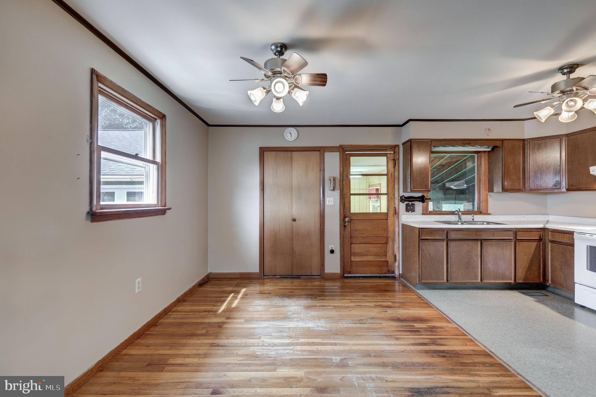 15914 Dark Hollow Road Upperco, MD 21155 - Photo 19 of 46 Dining Area