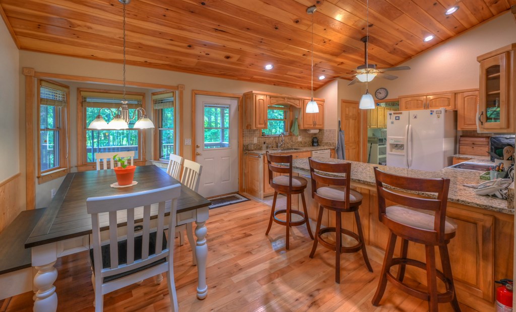 95 Poplar Spring Lane Murphy, NC 28906 - Photo 36 of 95 Gallery Image 36