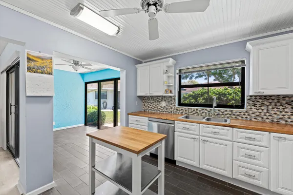 $299,000 | 9890 Papaya Tree Trail, Unit A, Boynton Beach, FL 33436