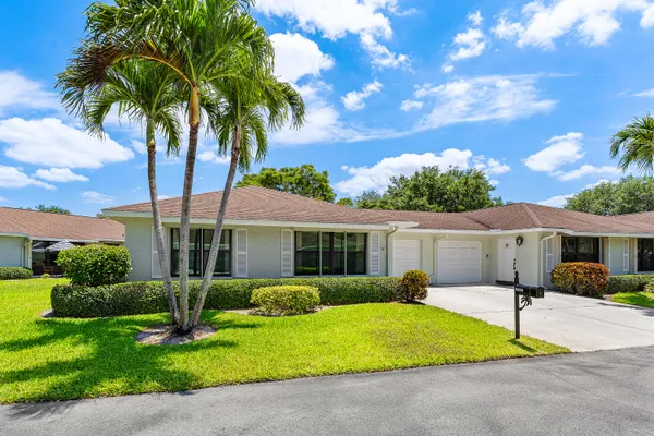 $299,000 | 9890 Papaya Tree Trail, Unit A, Boynton Beach, FL 33436