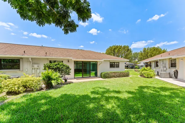 $299,000 | 9890 Papaya Tree Trail, Unit A, Boynton Beach, FL 33436