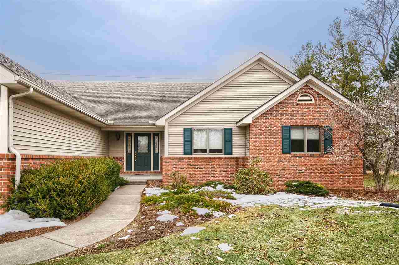 8307 Potter Road Flushing, MI 48433 - Photo 4 of 48 50067989-3.JPG