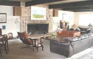 4514 Foothill Road Carpinteria, CA 93013 - Photo 3 of 3 Listing Photo