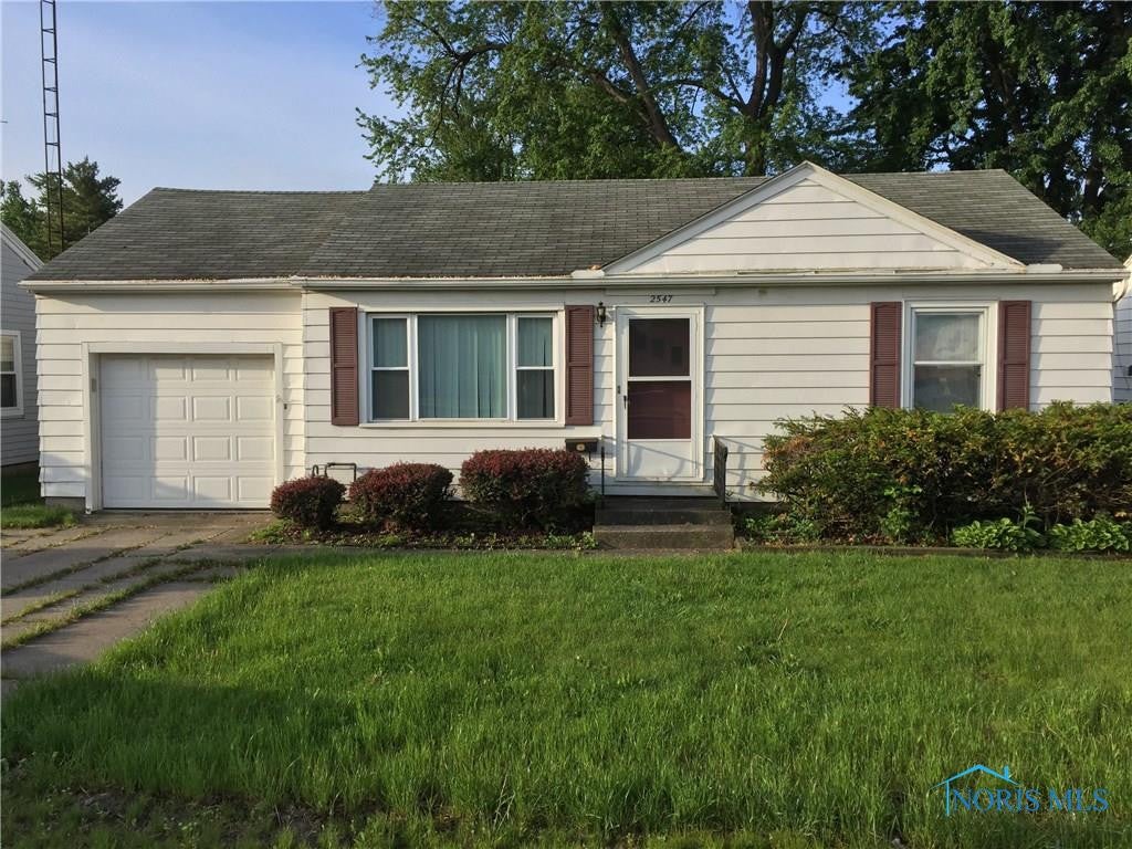 2547 West Laskey Road Toledo, OH 43613 - Photo 1 of 19 Gallery Image 1