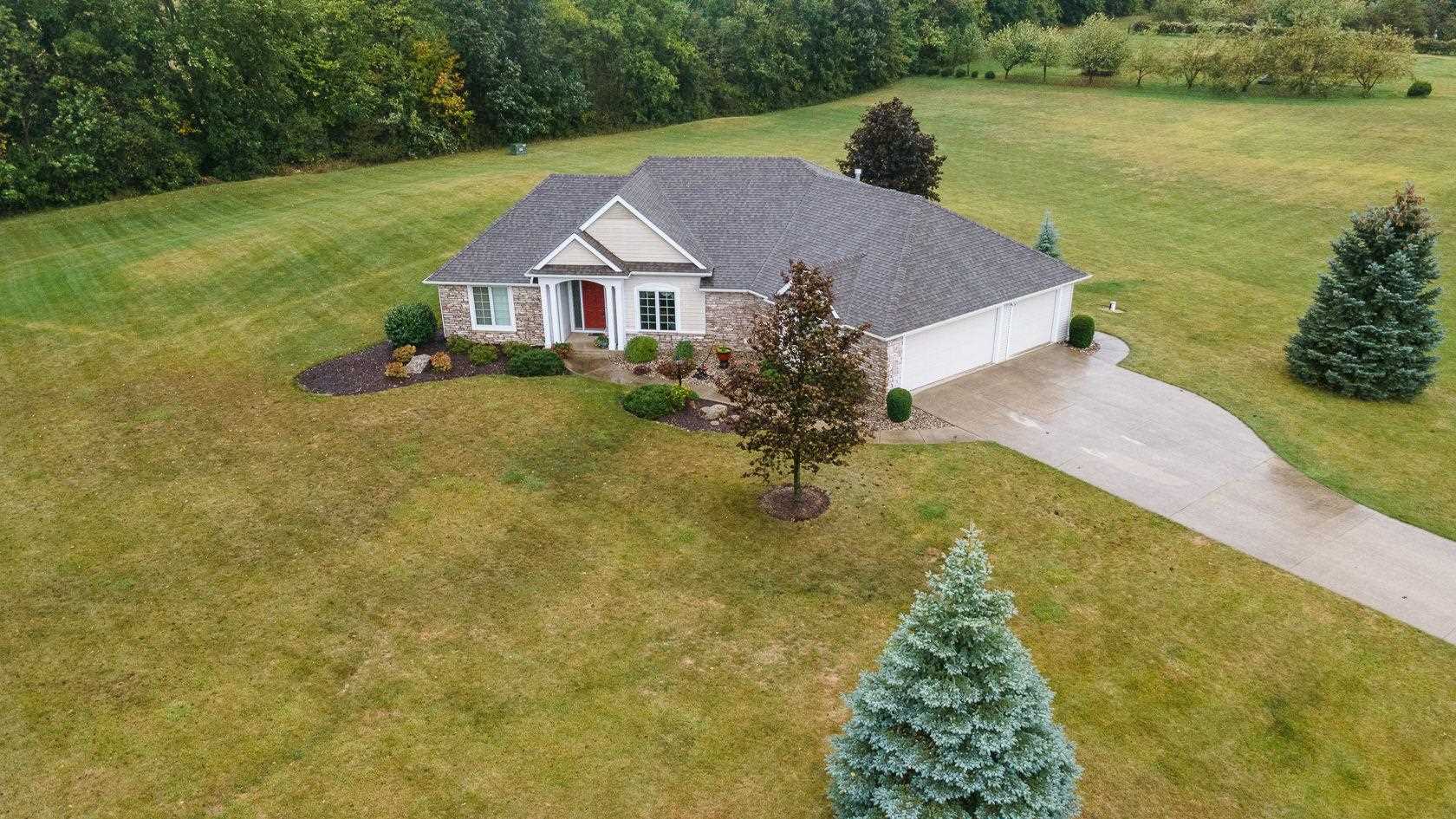 6006 Raspberry Lane Churubusco, IN 46723 - Photo 31 of 34 Gallery Image 31