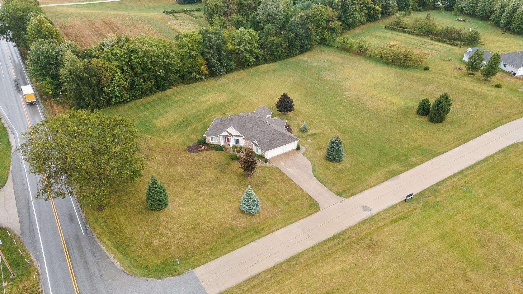 6006 Raspberry Lane Churubusco, IN 46723 - Photo 34 of 34 Gallery Image 34
