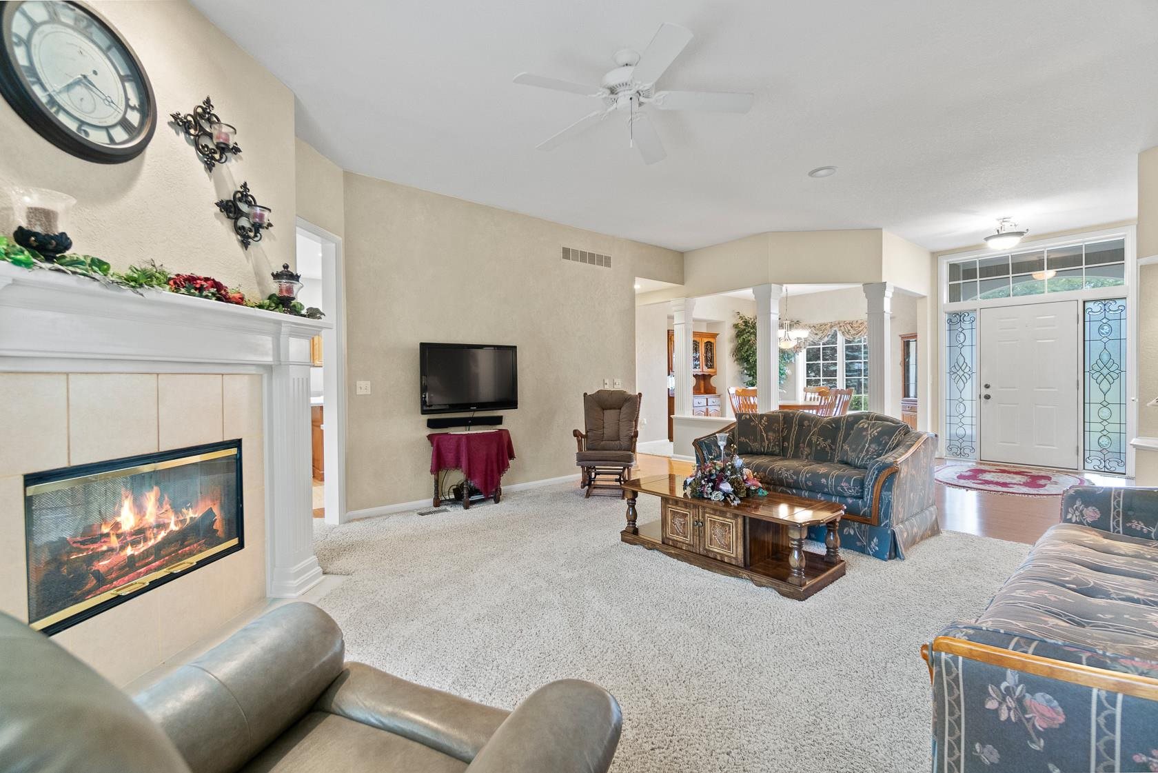 6006 Raspberry Lane Churubusco, IN 46723 - Photo 7 of 34 Gallery Image 7