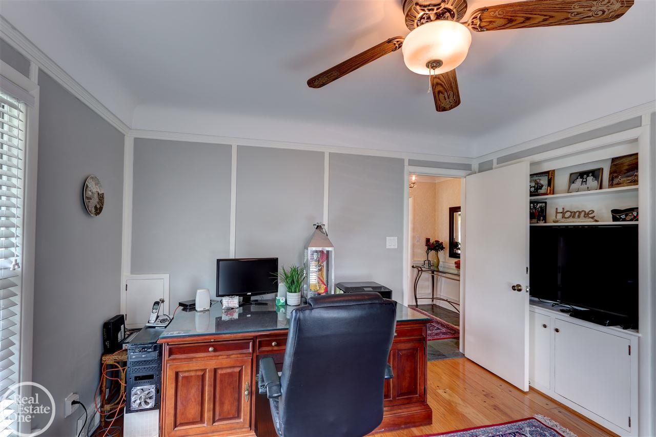 1160 South Renaud Road Grosse Pointe, MI 48236 - Photo 33 of 48 31360469-32.JPG